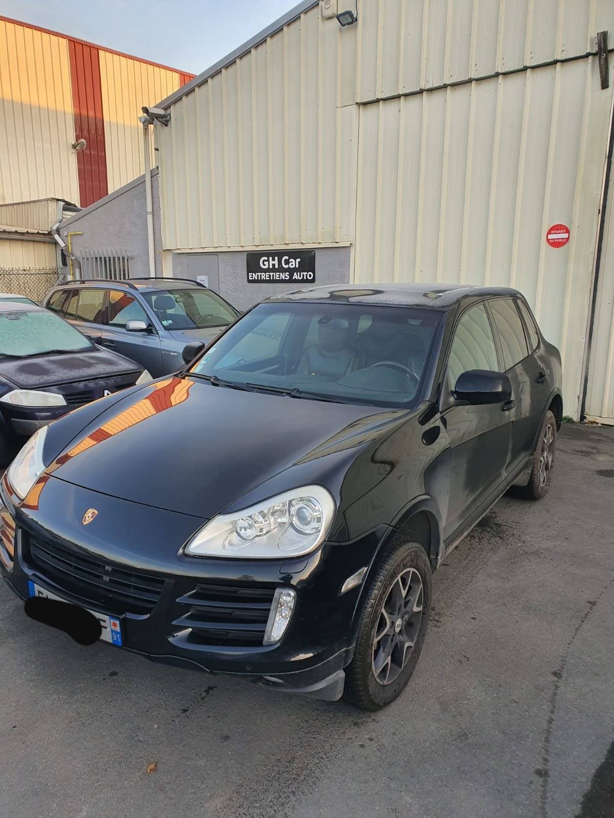 Façade du garage GH Car Entretiens Auto, 4 rue de la Porte Ecluse à Vigneux-sur-Seine